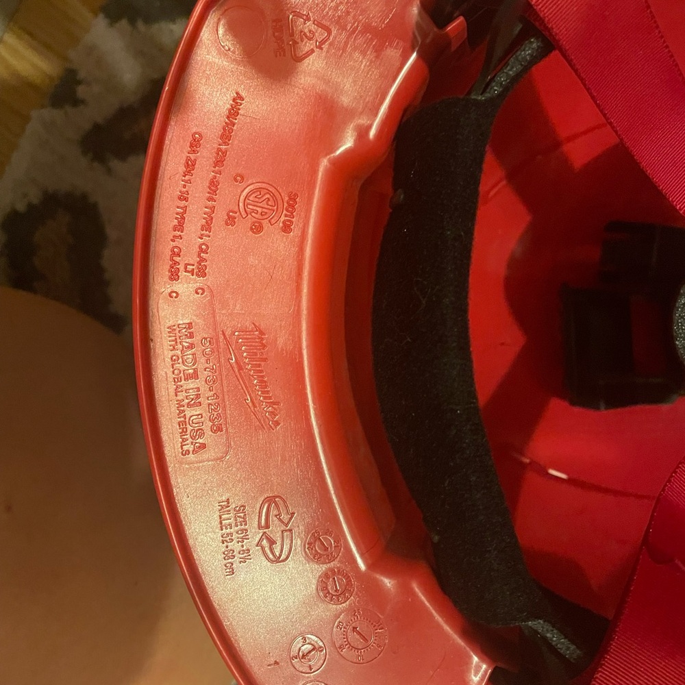 Red Hard Hat - Picture 3 of 4